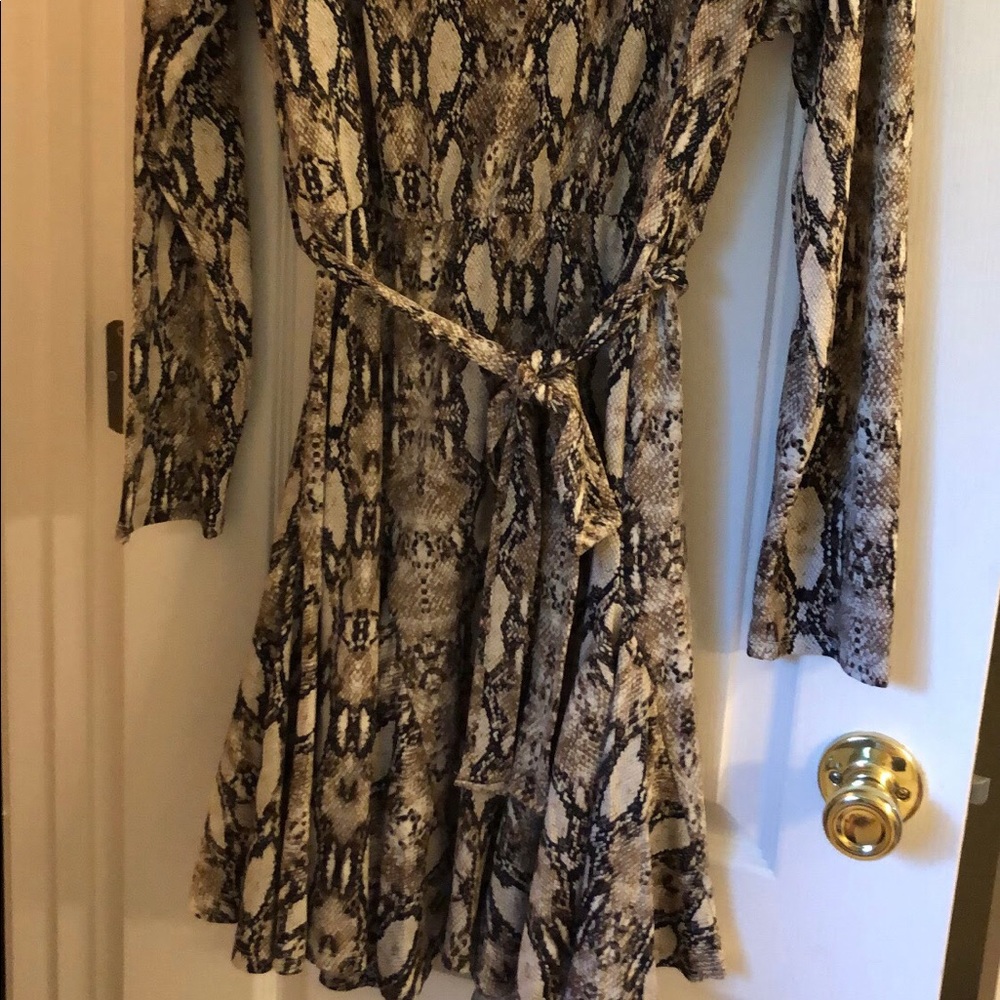 Bibi NWOT snakeskin print dress size large